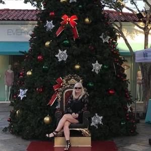 Meet your Posher, Sandra